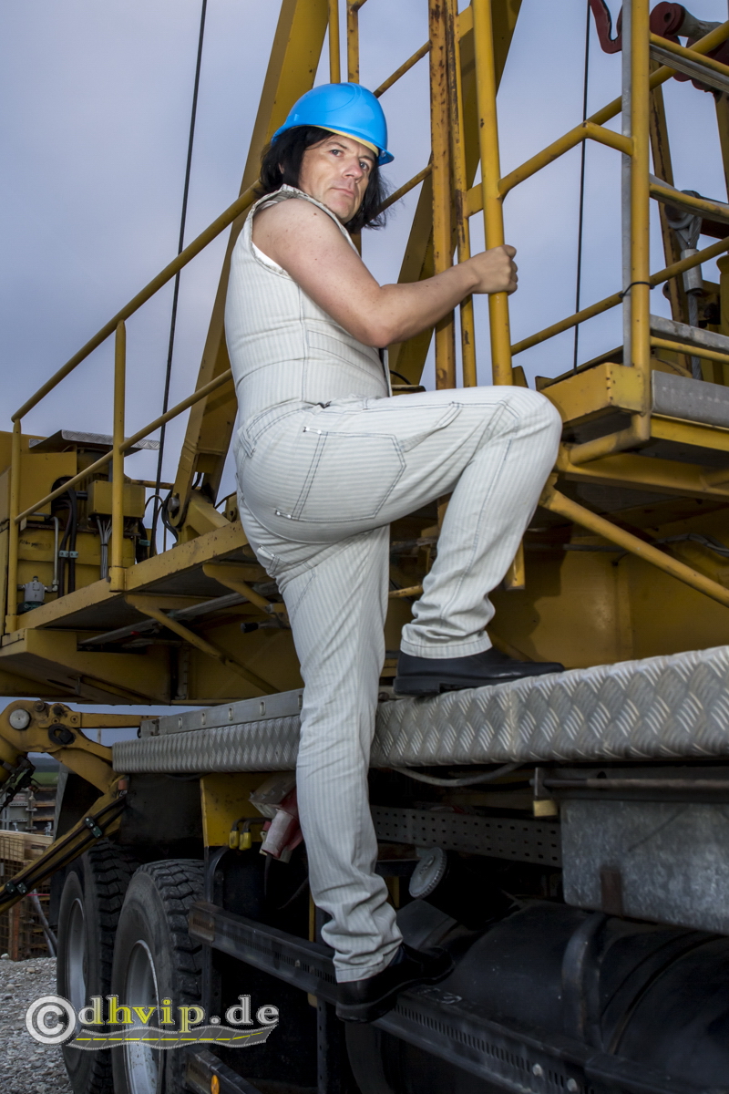 Picture of photo shoot with model Adler1000. Picture available for sale in the shop.